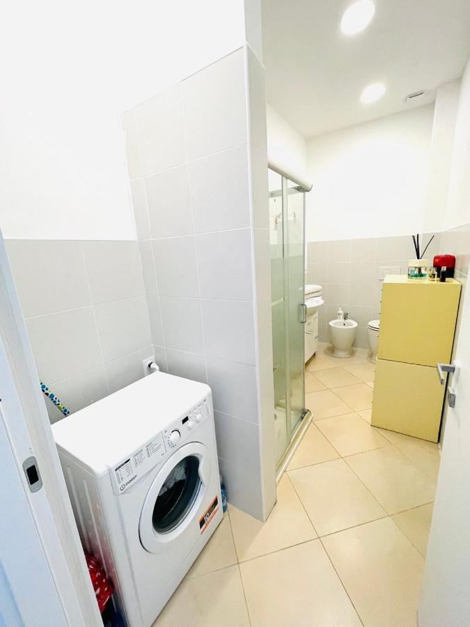 Regina Del Mare Holiday Apartments ตีร์เรเนีย ภายนอก รูปภาพ